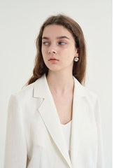 Long-Sleeve Linen Blazer With Tailored Notch Lapels And Button Front For Structured Layering