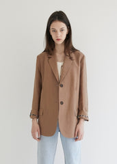 Tailored Women's Linen Blazer with Classic Notch Lapel and Double-Button Front Closure