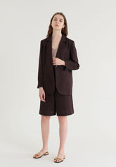 Tailored Women's Linen Shorts with Relaxed Fit and Mid-Length Hem for Effortless Style