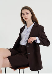 Tailored Women's Linen Shorts with Relaxed Fit and Mid-Length Hem for Effortless Style