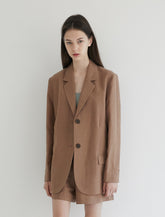 Tailored Women's Linen Blazer with Classic Notch Lapel and Double-Button Front Closure