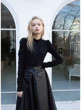 Cotton Shirt with Structured Long Sleeves and Tailored Fit