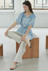 Linen Tunic Top with Ethnic-Inspired Print and Tie Waist – Lightweight Boho Summer Blouse