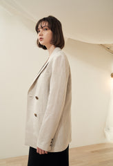 Double-Breasted Women's Linen Blazer with Structured Fit and Notch Lapel Tailoring