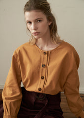 Soft Linen Blouse With Neck Tie Detail And Structured Cuffs – Lightweight Elegant Design