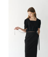 Cropped Women's Linen Blouse with Square Neckline and Puff Sleeves with Side Tie Detail