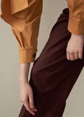 High-Waisted Wide-Leg Linen Pants with Belted Waist and Tailored Pleats for Modern Elegance