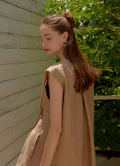 Sleeveless Linen Top for Women with Minimalist Boxy Cut and Lightweight Summer Comfort