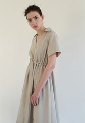 Linen Midi Dress with V-Neckline, Gathered Waist Detail, and Short Relaxed Sleeves