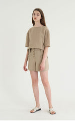 High-Waisted Tailored Linen Shorts with Patch Pockets and Button Front Closure