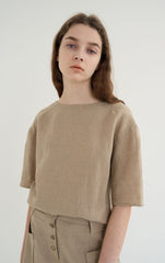 High-Waisted Tailored Linen Shorts with Patch Pockets and Button Front Closure