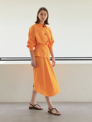 Balloon Sleeve Linen Blouse with Oversized Collar and Front Button Detail for Elegant Styling