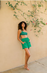 High-Waisted Linen Shorts with Gathered Waistband and Relaxed Summer Fit