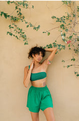 High-Waisted Linen Shorts with Gathered Waistband and Relaxed Summer Fit