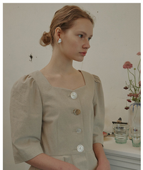Structured Linen Blouse with Puff Sleeves and Statement Buttons