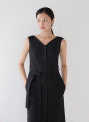 Sleeveless Button-Front Linen Midi Dress with Belted Waist and Side Slit Detail