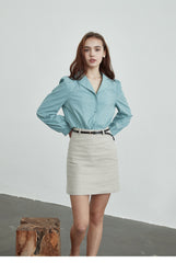 Tailored Linen Blouse with Structured Collar and Long Sleeves for Modern Minimalist Look
