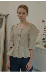 Structured Linen Blouse with Puff Sleeves and Statement Buttons