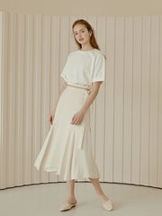 Cropped Linen Blouse With Elastic Hem And Short Sleeves For Refined Casual Styling