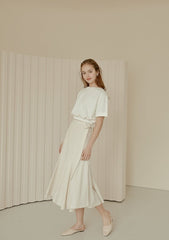 Cropped Linen Blouse With Elastic Hem And Short Sleeves For Refined Casual Styling