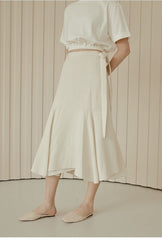 Flared Hem Linen Midi Skirt with Side Tie Detail and High Waist Silhouette