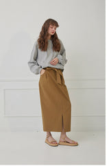 High-Waisted Linen Midi Skirt with Front Slit and Clean Seams for Effortless Elegance