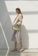 Relaxed Fit Linen Blazer for Women with Notch Lapel and Button Closure – Lightweight Outer Layer