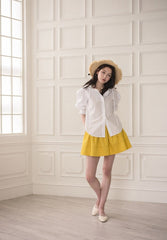 High-Waisted Linen Mini Skirt with Box Pleats and Flared Hem for Breezy Summer Styling