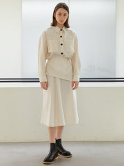 Tailored Long-Sleeve Linen Blouse With Oversized Pockets And Structured Collar Design