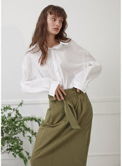 Oversized Linen Shirt with Dropped Shoulders and Button-Down Front for Relaxed Styling
