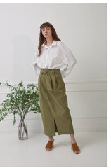Oversized Linen Shirt with Dropped Shoulders and Button-Down Front for Relaxed Styling
