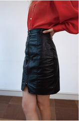 Tailored High-Waisted Zip-Front Leather Skirt with Minimalist Silhouette