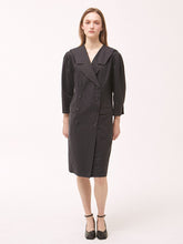 Chic Double-Breasted Linen Dress with Statement Collar and Puff Sleeves for Elegant Styling