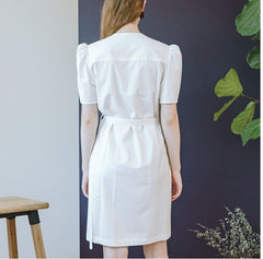 Tailored V-Neck Linen Midi Dress With Belt And Button-Front Detail For Women’s Spring Styling