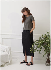 Short-Sleeve Linen Top with Chest Pocket and Crew Neckline for Minimal Everyday Wear