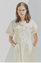 Tailored Linen Shirt Dress with Waist-Cinching Detail and Button-Front Design