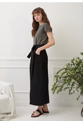 Short-Sleeve Linen Top with Chest Pocket and Crew Neckline for Minimal Everyday Wear