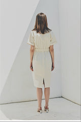 Tailored Linen Shirt Dress with Waist-Cinching Detail and Button-Front Design