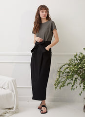 Short-Sleeve Linen Top with Chest Pocket and Crew Neckline for Minimal Everyday Wear