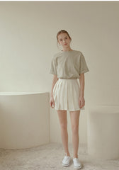 High-Waisted Pleated Mini Skirt in Lightweight Linen Blend with Side Zipper Closure