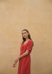 Linen Midi Dress with Button-Front Design and Square Neckline for Women’s Elegant Summer Wardrobe