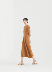 Elegant Midi Dress In Breathable Linen Fabric With Short Sleeves And Flared A-Line Silhouette