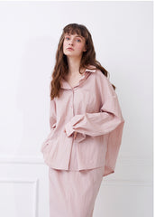 Relaxed-Fit Linen Shirt with Oversized Collar and Crinkled Texture