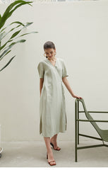 Linen Wrap Midi Dress with V-Neckline and Side Slits – Relaxed Fit Summer Day Dress