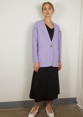Minimalist Linen Blazer for Women with Single Button Closure and Soft-Structured Tailoring Design