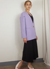 Minimalist Linen Blazer for Women with Single Button Closure and Soft-Structured Tailoring Design