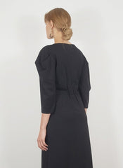 V-Neck Linen Midi Dress with 3/4 Sleeves and Button-Down Front for an Elegant, Feminine Silhouette