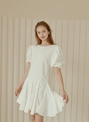 Flared A-Line Cotton Poplin Dress with Puff Sleeves and Fitted Bodice for Feminine Silhouette