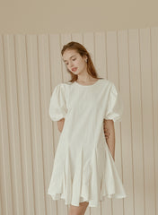 Flared A-Line Cotton Poplin Dress with Puff Sleeves and Fitted Bodice for Feminine Silhouette