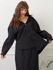 Relaxed-Fit Linen Shirt With Spread Collar and Button Front Closure